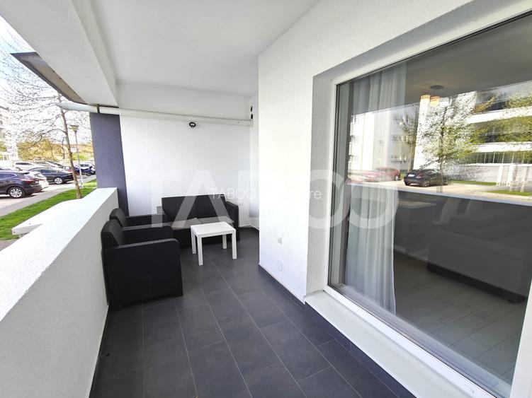 Apartament modern 3 camere - mobilat si utilat - balcon si parcare - 15