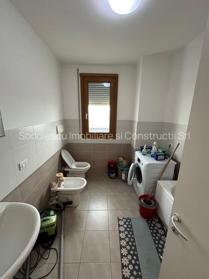 Birouri, cladire noua, zona centrala - 9