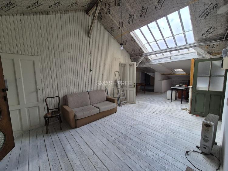 Mansarda 174,85 mp - Universitate - 2