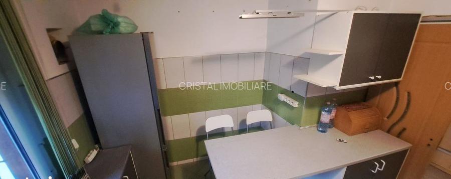 Ap.3 cam de inchiria | 73mp | Parter | bloc reabilitat | 13 Septembrie-Botorani - 2