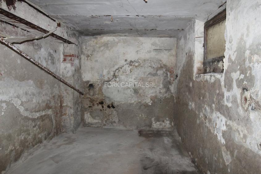 Bijuterie retro. Casa singur curte, Bd. Marasesti sector 4 cu teren in proprieta - 16