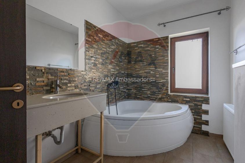Casă cu 4 dormitoare în Ronaț | 181 mp utili | Garaj | Teren 345 mp - 16
