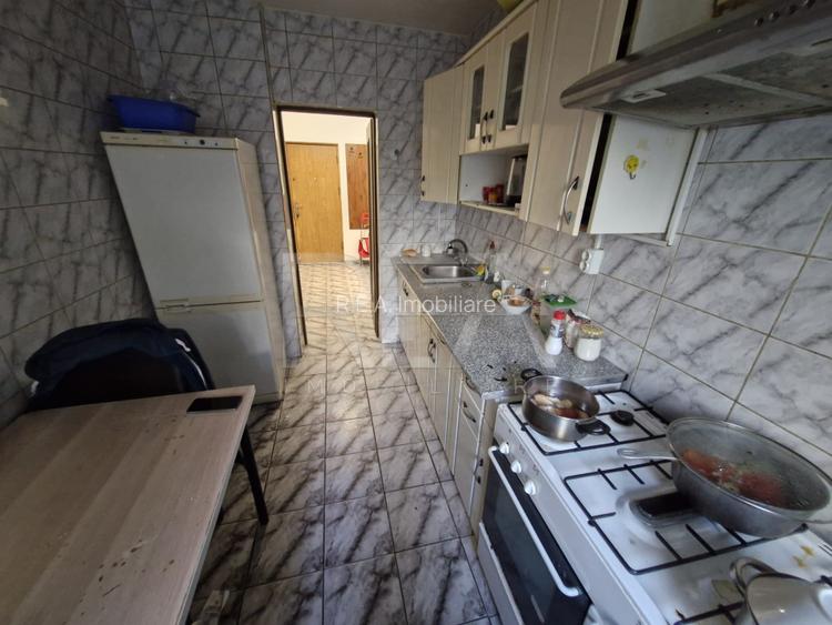 2 camere Bloc 1979 reabilitat - Basarabia - Diham - Arena Nationala - 6