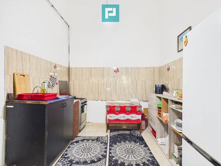 Apartament cu 2 camere,  75 mp, central, Arad - 8