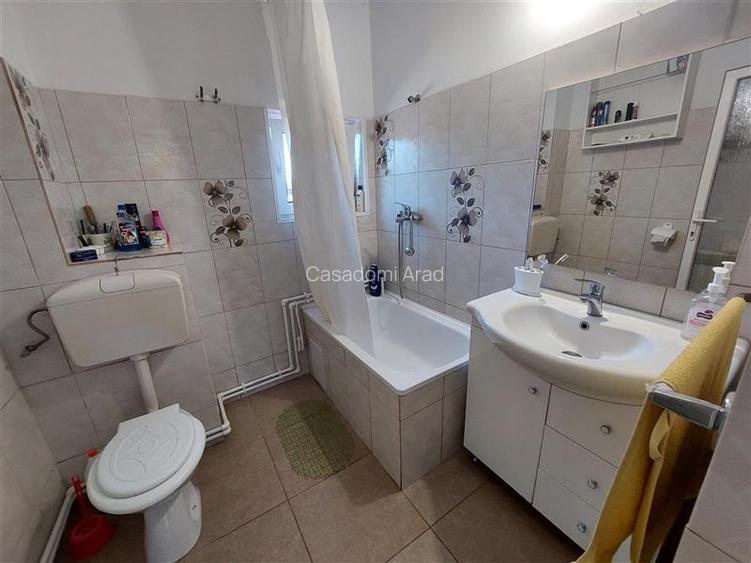 PRET REDUS!!! Casa cu 4 dormitoare in Sofronea - 11