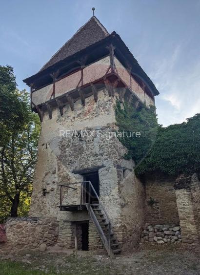 DE VANZARE Teren intr-un colț de Transilvanie autentică - 13