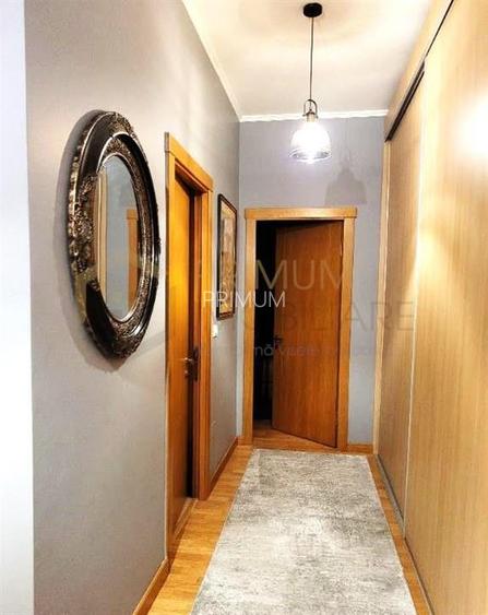 SEMICENTRAL - BLOC NOU - 3 cam LUX - 2 bai - decomandat - centrala proprie - ETA - 8