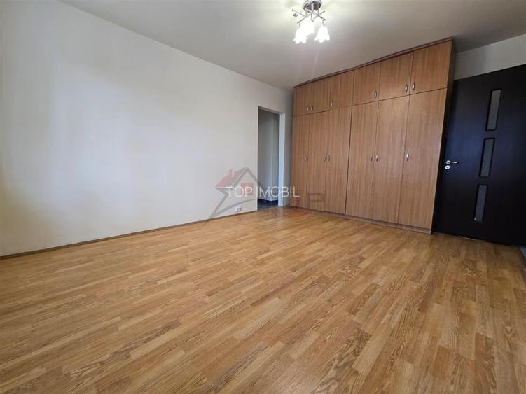 Apartament 2 camere Mircea cel Batran - Etaj 2 - 6