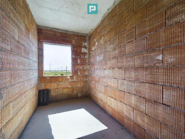 Duplex în Moșnița Nouă, în spate la Castel - 29