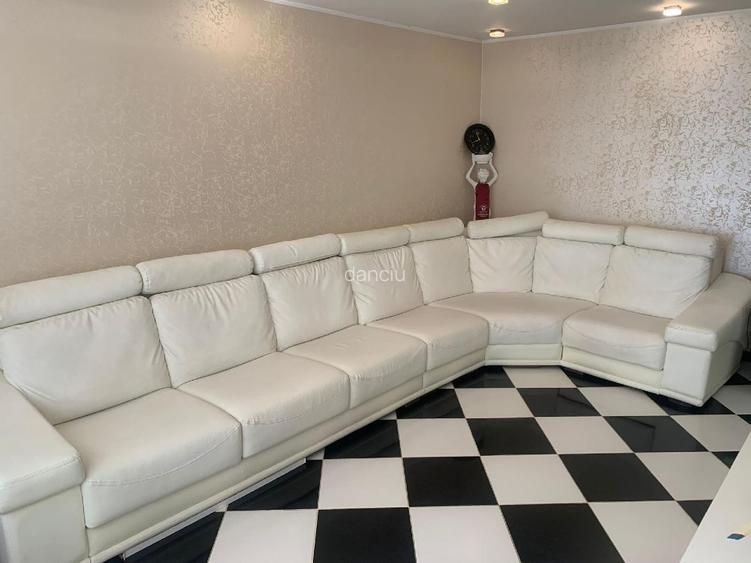 Proprietar apartament 3 camere, loc parcare - 13