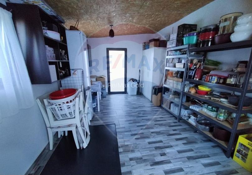 Casă / Vilă cu 5 camere - la 2 minute de Complex Cosmopolis - 10