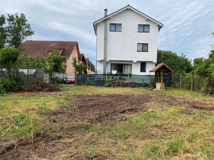 Teren intravilan, la intrarea in Selimbar zona Lukoil - 4