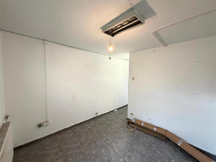 SPATIU COMERCIAL DE INCHIRIAT | 45 MP UTILI | DECEBAL | ORADEA - 8