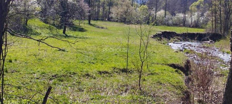 Slanic Moldova - teren 2.148 mp - 3