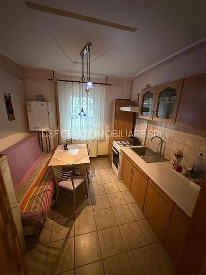 Apartament 2 camere D locuinta si SPATIU comercial Nicolina – CUG - 2