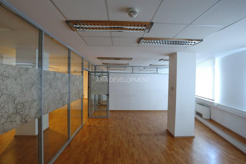 Spatiu birou in zona Romana - 4