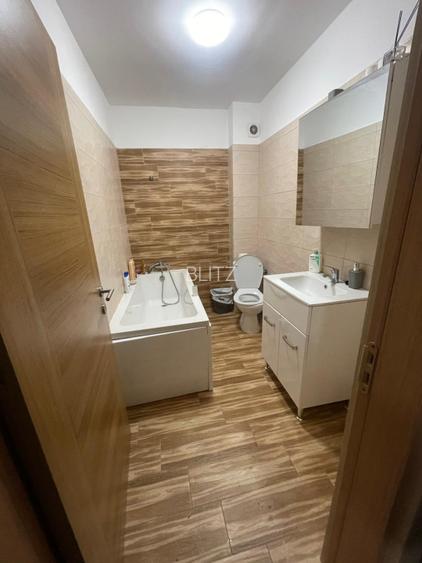 Apartament 2 camere, 59 mp, zona Rovine - 5