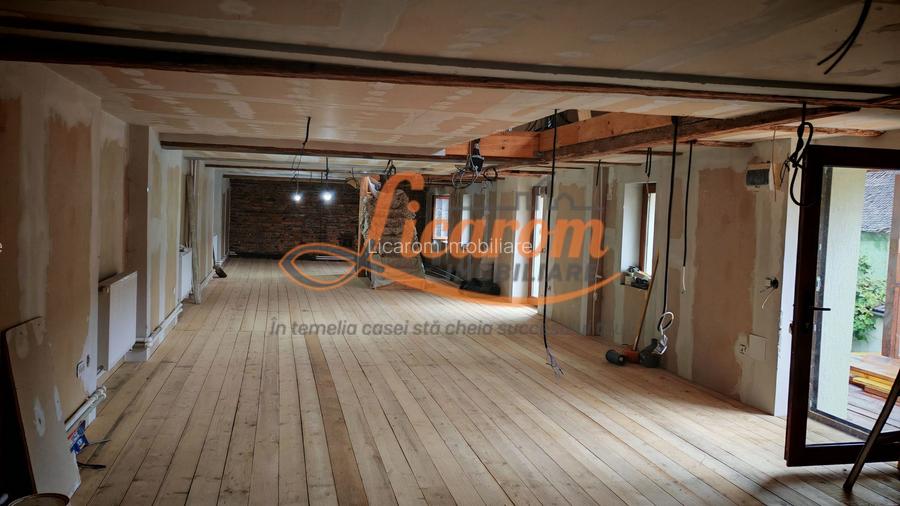 CASA SASEASCA comuna VULCAN,zona foarte buna,teren 3000 mp - 21