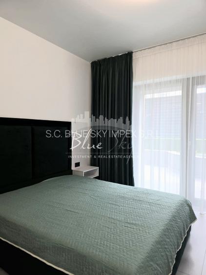 Apartament nou, 3 camere cu loc de parcare si curte  situat in Zona KM 4-5 - 7