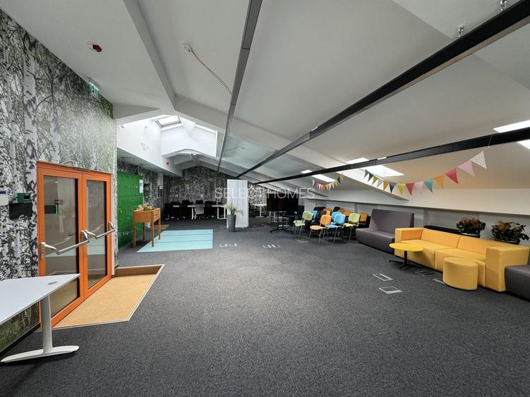 Cladire de birouri consolidata si renovata de inchiriat in *Centrul Vechi* - 33