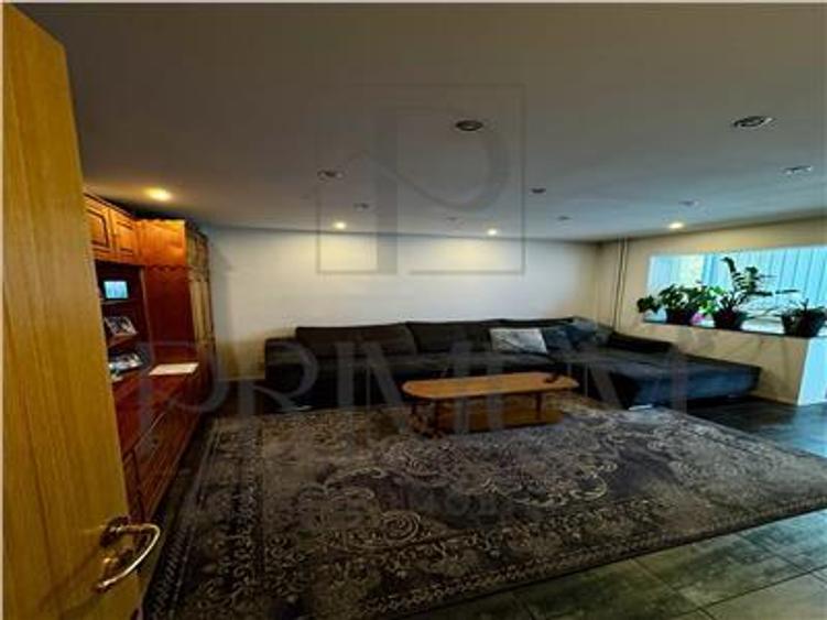 Timocului - 2 Camere - Etaj 2 - Centrala proprie - Decomandat - Renovat