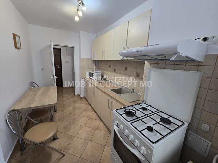INCHIRIERE apartament 3 camere spatios in Ploiesti, zona Ultracentrala-Catedrala - 13