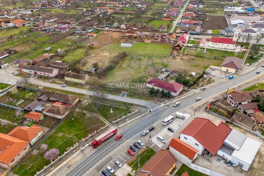 Teren + casa cu potential in centrul loc. Galsa, fs- 30m - 10
