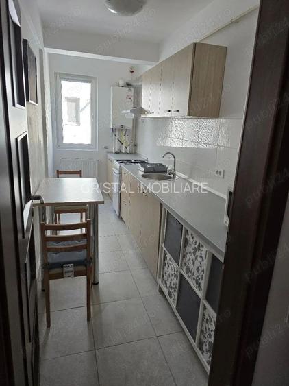 De închiriat apartament 2 camere  Apărătorii Patriei - 5
