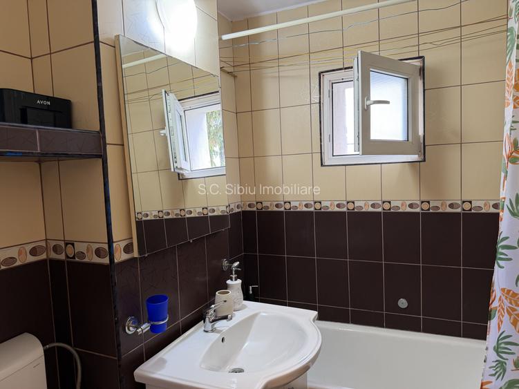 ap 2 camere decomandate valea aurie et 1 - 5