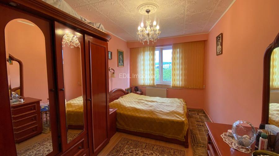 Apartament cu 3 camere decomandate Gheorgheni , etaj 3 din 4 , zona Piata Hermes - 6