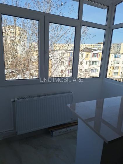 Alexandru - Piata - Apartament  3 camere - renovat - liber - 2