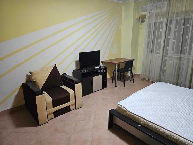 Garsoniera, decomandata, 40 mp, ac, balcon, metrou, Mall Vitan - 2