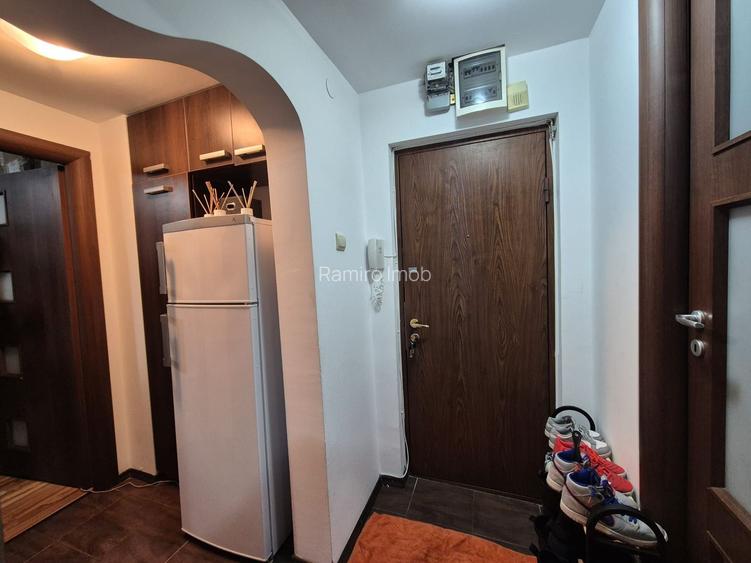 Apartament 2 camere zona 1 decembrie 1918 - 3