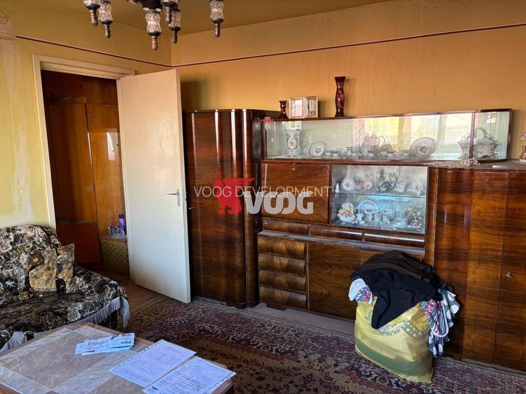 Apartament 3 camere -Complexul Studentesc -etaj 2 - 5