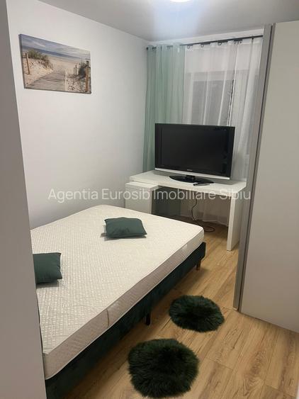 Apartament cu 3 camere si 2 bai de inchiriat in Sibiu str Doamna Stanca - 4