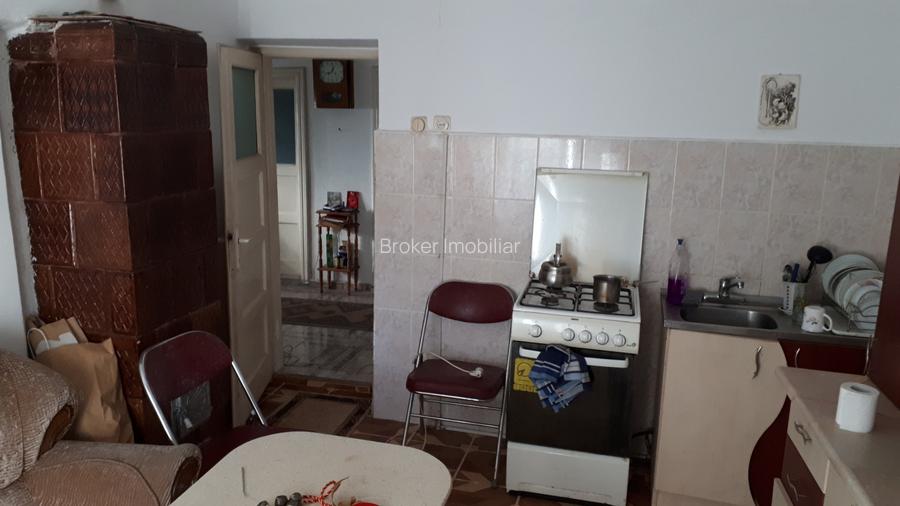 Casa batraneasca, zona Cet, 3 camere , 431 mp teren - 13