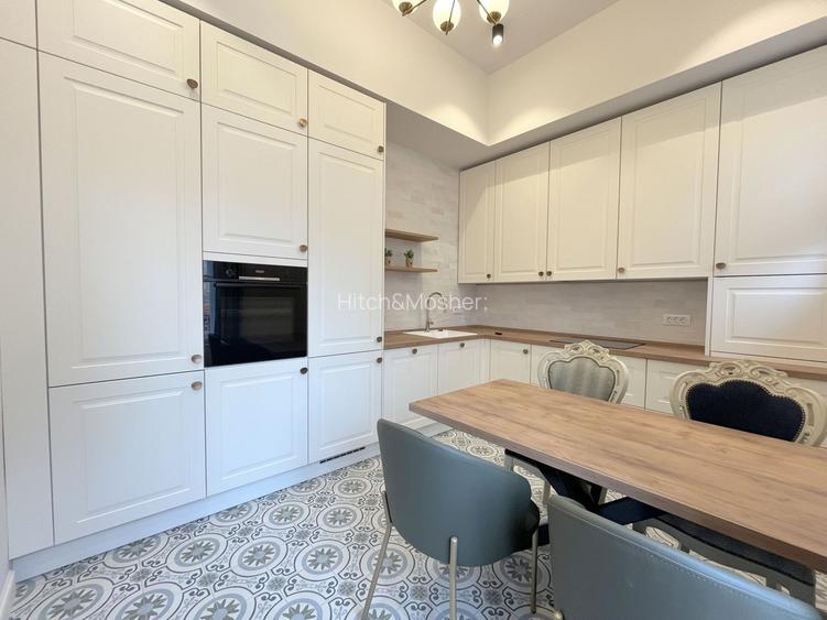 Apartament de închiriat, Ultracentral, în clădire istorică - 12