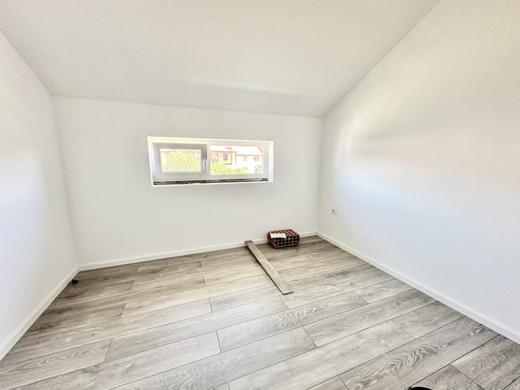 Duplex elegant cu 4 camere - 115 mp - Zona Mcity - Mosnita Noua