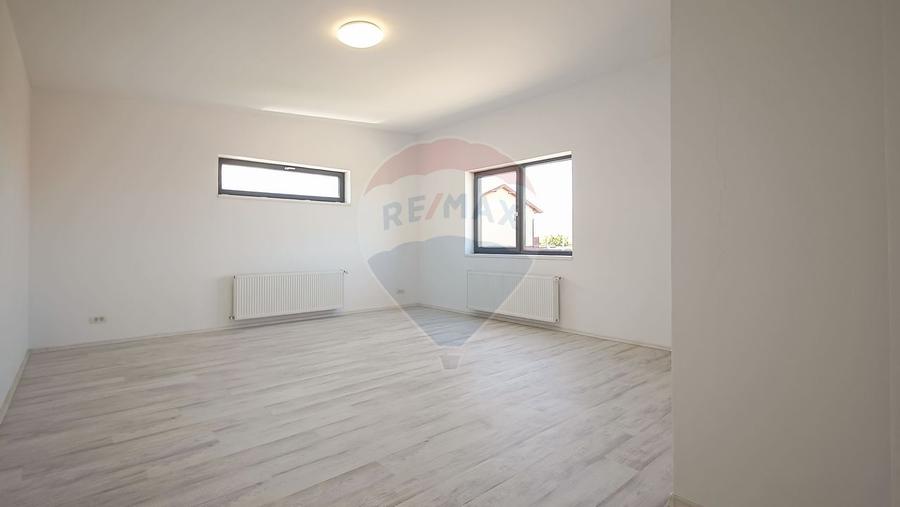 COMISION 0% | Spatiu comercial de vanzare | Izvor Tarlungeni