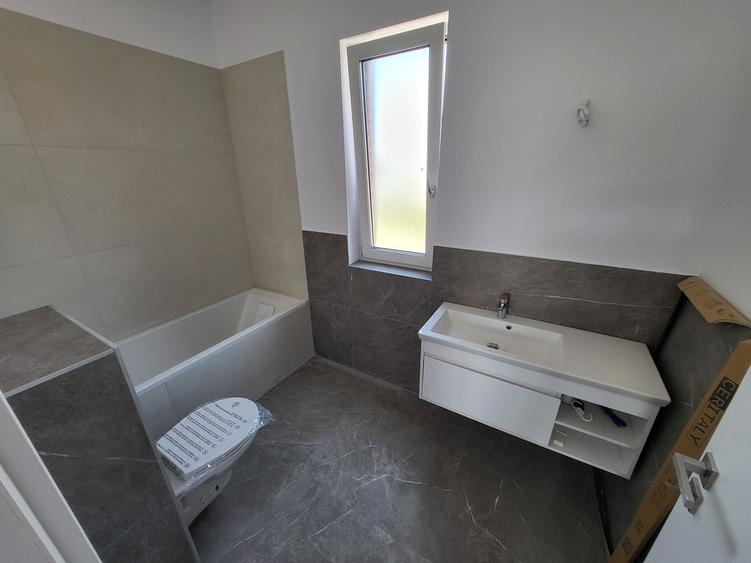 COMISION 0%. Casa insiruita in Braytim. Asfalt. Langa Musicescu.