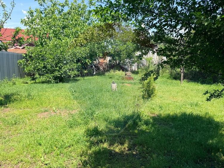 Teren 650 mp, cu casa modesta, zona Blv Nicolae Romanescu