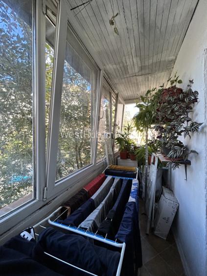 Apartament 4 camere, decomandat, etajul 1, 2 bai, zona Steaua - 16