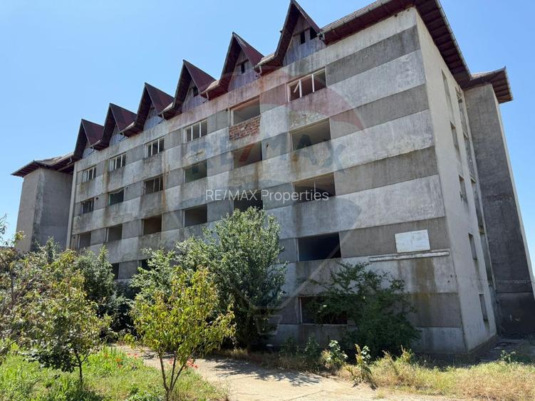 Bloc P+4 de vanzare, 40 apartamente, 2300 mp utili, BABADAG - 2