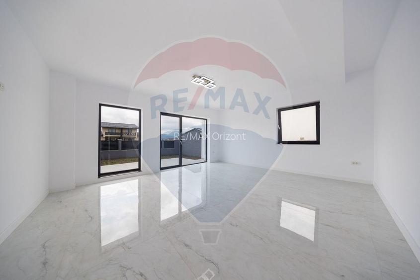 DUPLEX NOU, finisaje de calitate, curte, cartier Izvor! - 9