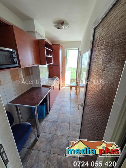 Apartament cu 2 camere de inchiriat in Micro 19 - 7