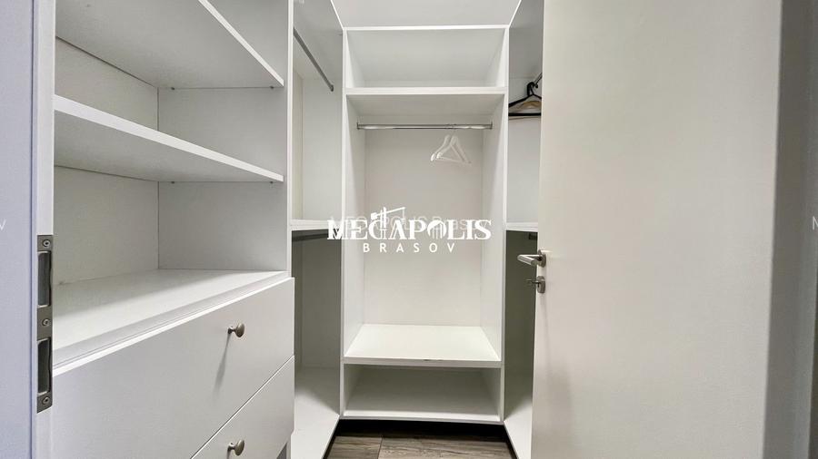 Prnthouse 3 camere | Scară interioară  | 2 balcoane - 11