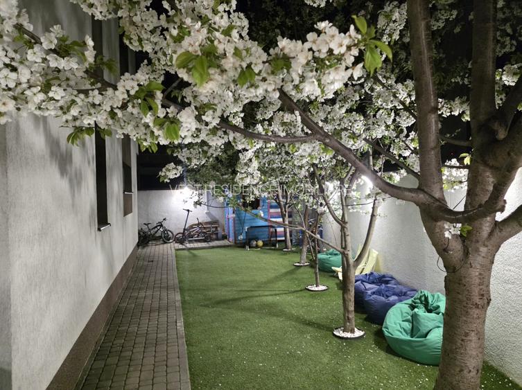 Casă tip insiruită cu 3 camere, colt. Comision 0 - 4