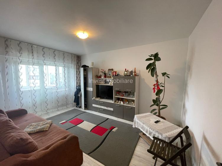 Apartament de vanzare, 2 camere, decomandat, zona Pacurari, Iasi - 2
