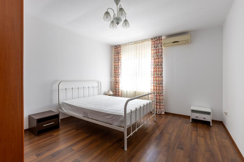 Video / Duplex 5 camere in vila, curte, 2008, Mamaia Nord, vezi video - 17