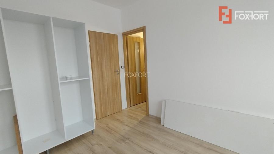Apartament 3 camere la mansarda - 75mp utili, Zona Aradului - 11